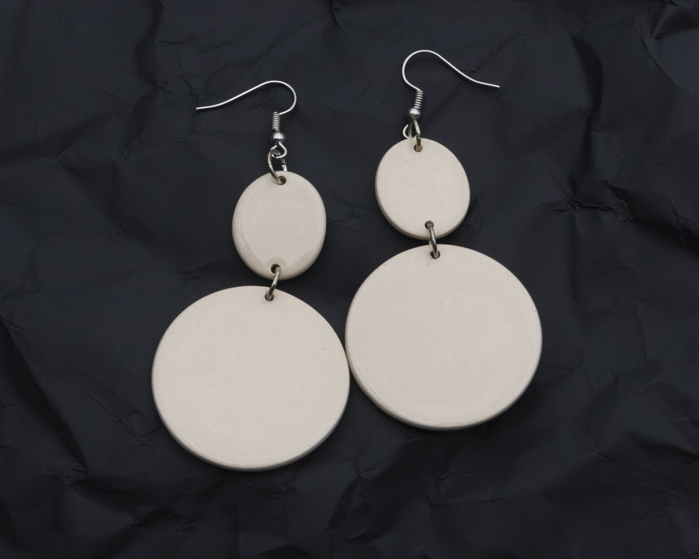 Pendientes largos blancos - 3